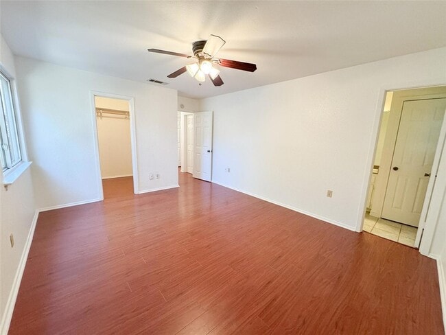 Building Photo - 11910 Stout Oak Trail