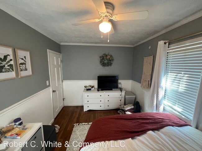 Building Photo - 3 br, 2 bath House - 16 Argyle Road