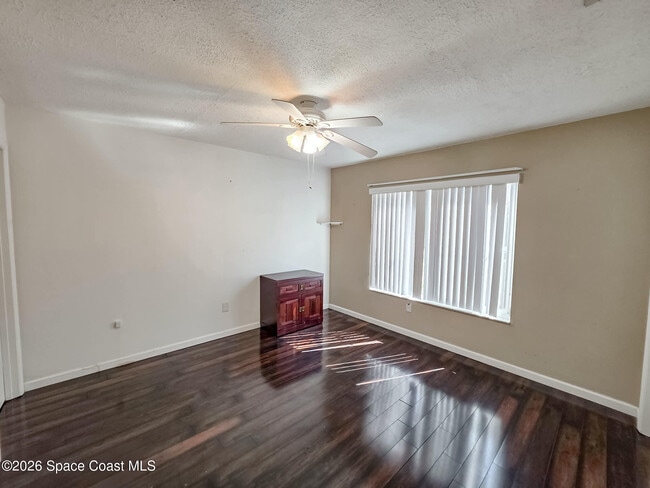 Building Photo - 443 Tewksbury Ln NE