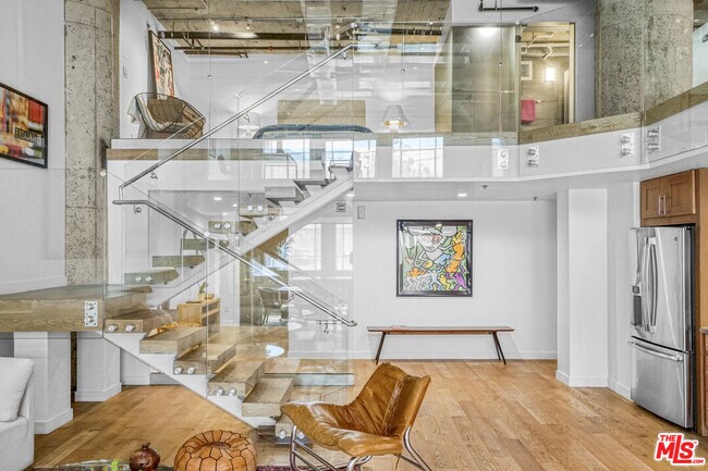 Building Photo - 1855 Industrial St