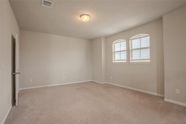 Building Photo - 120 Caney Cv