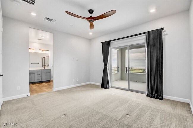 Building Photo - 318 Wind Poppy St