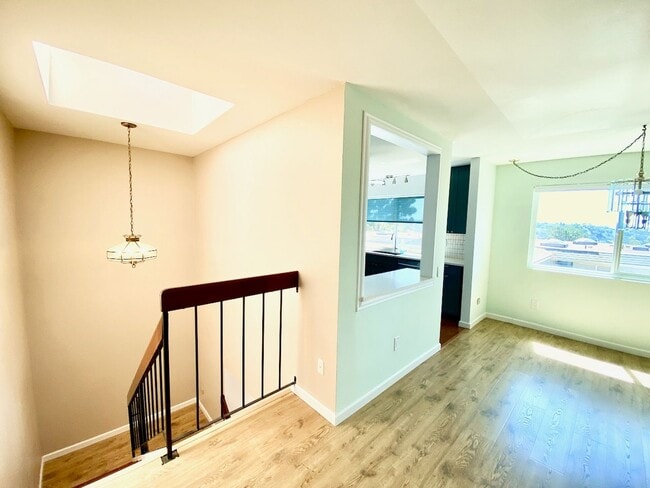 Building Photo - FOR RENT -  3 Bd/2 Ba 1,392 Sf In Friars Village Community, Townhome In San Diego Fashion Valley ...