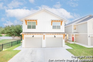 Building Photo - 10206 Lynwood Vlg