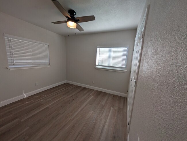 Building Photo - Beautiful 3 Beds 2 Baths Home in Richardson!