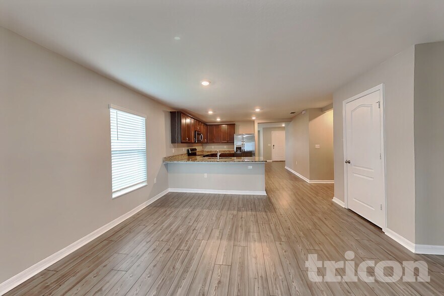 Building Photo - 443 Underwood Trl