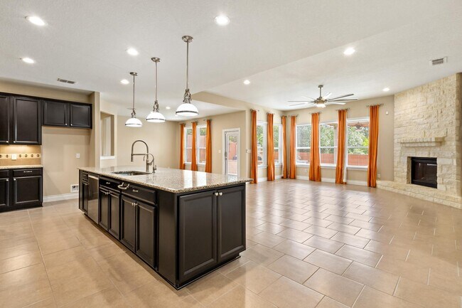 Building Photo - 3502 Roadstead Way