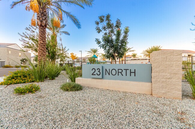 Building Photo - 2134 W Harmont Dr