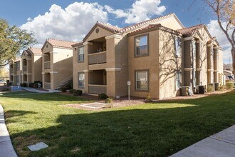 Building Photo - Completely remodeled 1st floor unit in gated Silverado Ranch community