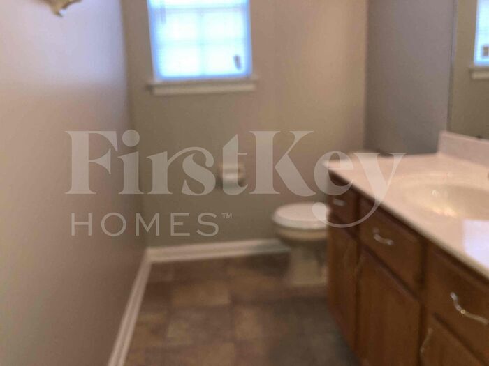 Building Photo - 7678 Breeze Wood Cove