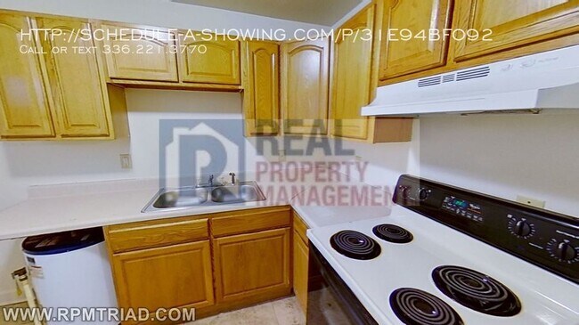 Building Photo - Affordable 2BR/1BA Apartment for rent!