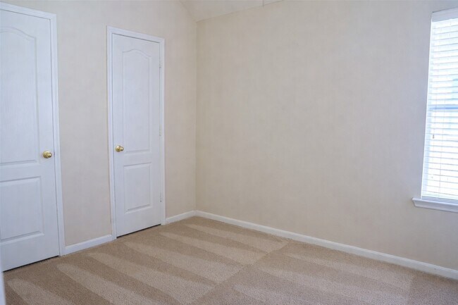 Building Photo - 8515 Clarkman Ridge Ln