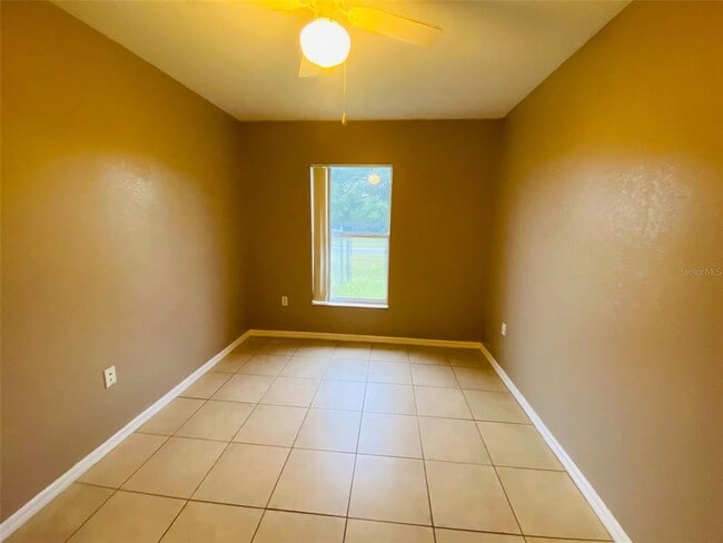 Building Photo - 502 Albatross Dr