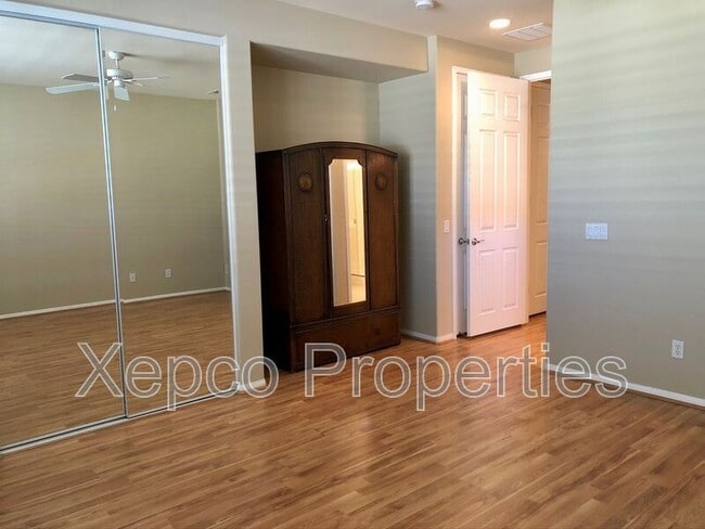 Building Photo - 1170 Wisteria Way