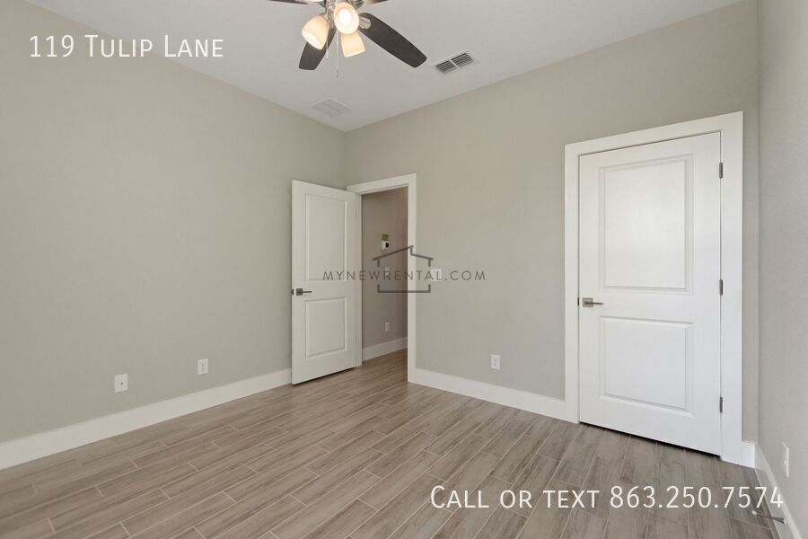 Building Photo - 119 Tulip Ln