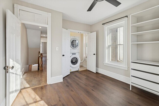 Building Photo - Stylish Phoenixville Rowhome with Exposed Brick, High Ceilings & Central Air
