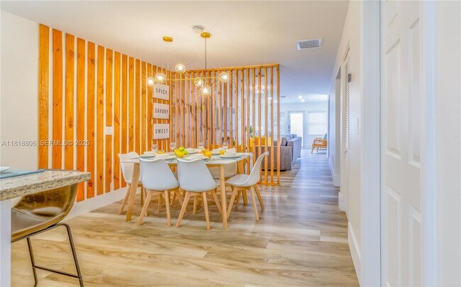 Building Photo - 1762 NW 15th St