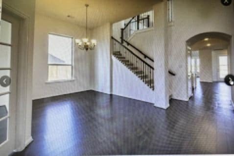 Building Photo - 18122 Glenlyon Dr