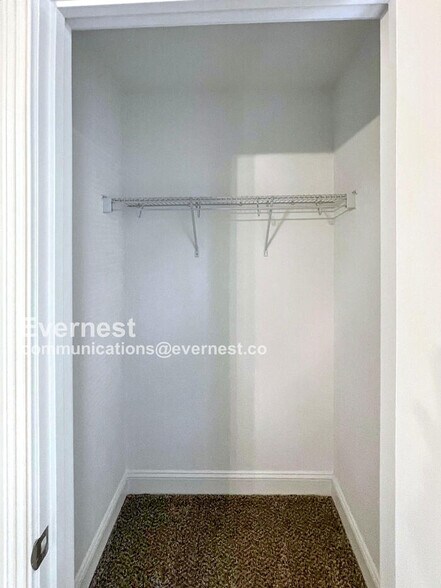 Building Photo - 142 Ardell Dr