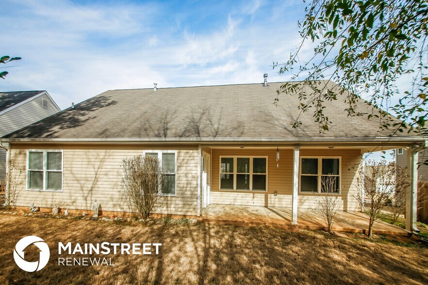 Building Photo - 213 Comet Ct