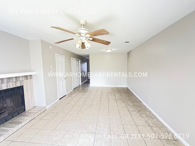 Building Photo - 301 Pine Forest Cir