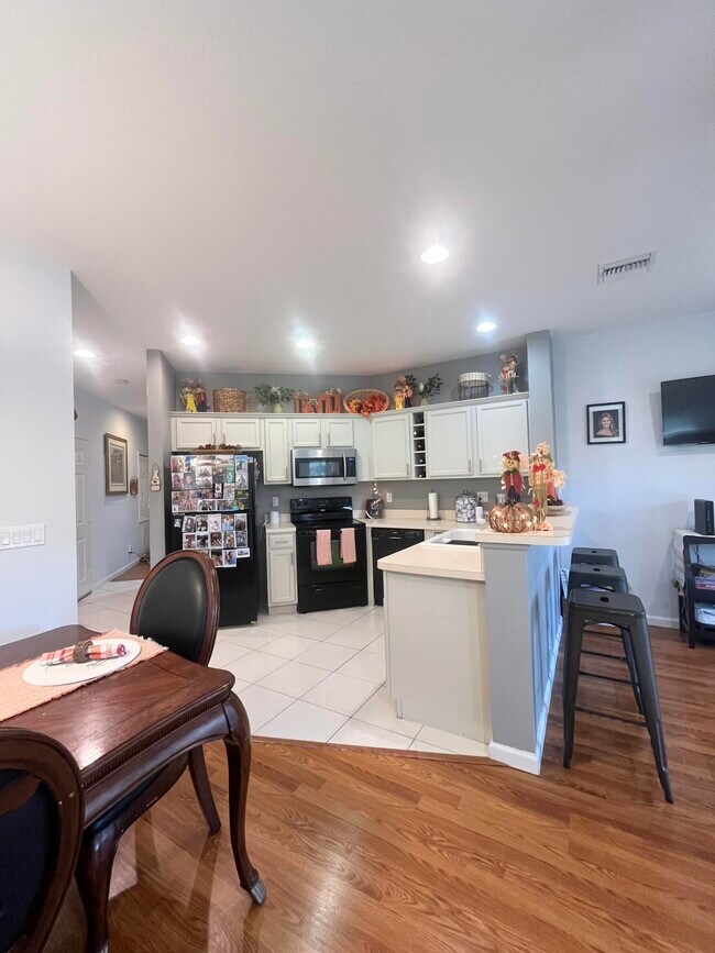 Building Photo - 8919 Sandshot Ct