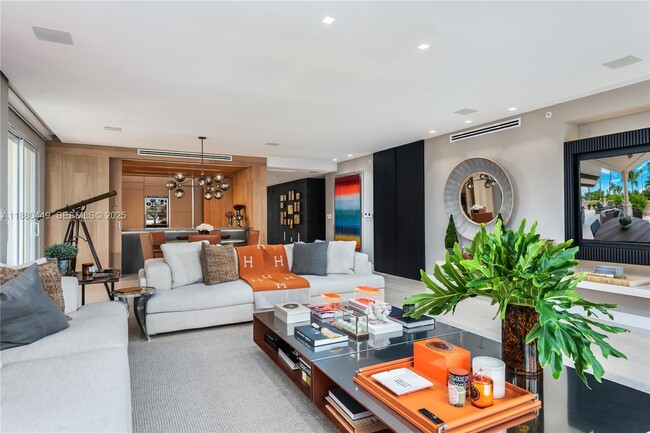 Building Photo - 2514 Fisher Island Dr