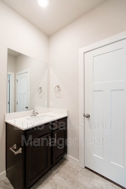 Building Photo - 2148 Camino Del Plaza Ln