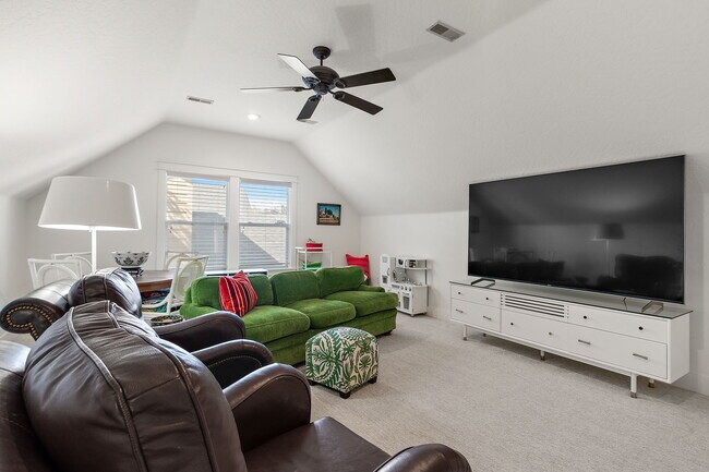 Building Photo - 3655 N Willowbar Ln