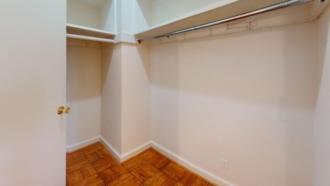 Building Photo - Foggy Bottom Efficiency W/Roofdeck, All En...