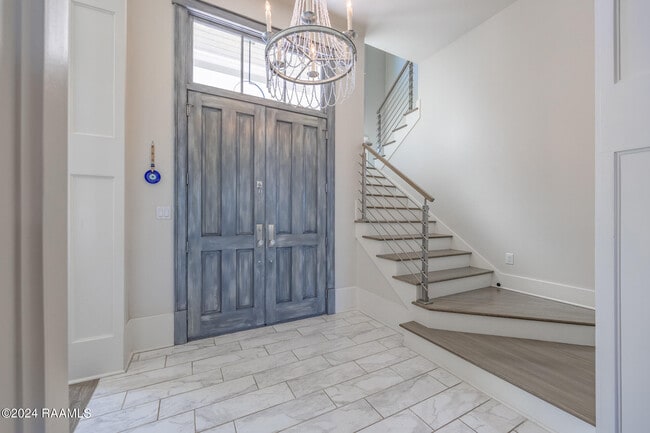 Building Photo - 300 Brightwood Dr