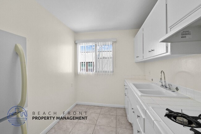 Building Photo - 3035 E. Mariquita St.