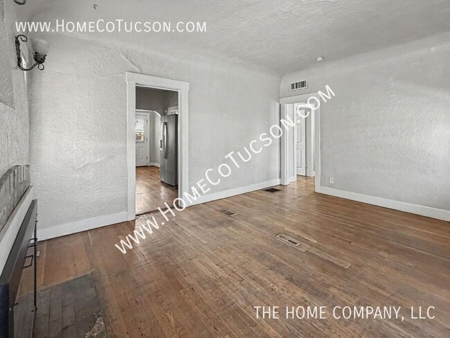 Building Photo - 544 E Speedway Blvd