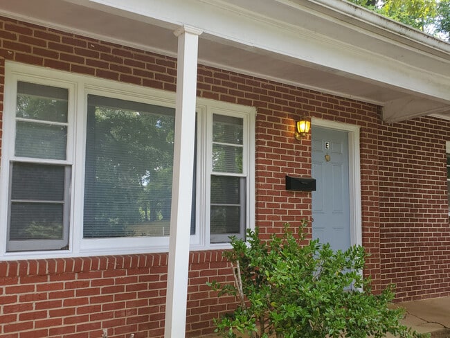 Building Photo - Arlington Circle Lenoir