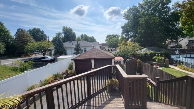 Building Photo - 47 Hackensack Ave