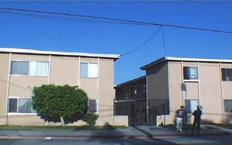 Building Photo - 8232 Wilcox Ave