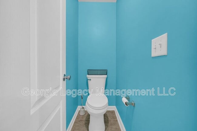 Building Photo - 816 Kaitlyn Dr