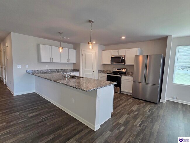 Building Photo - 132 Elegance Wy