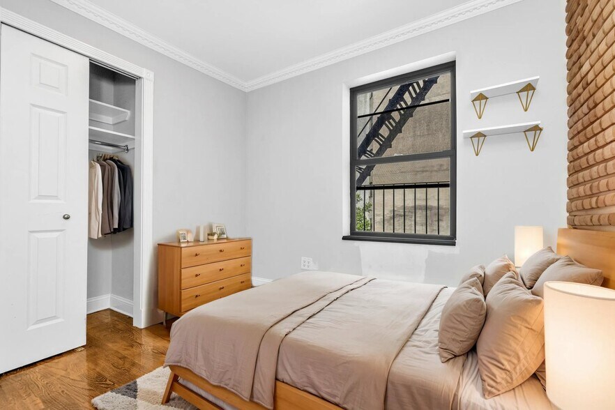 Building Photo - 115 Avenue A