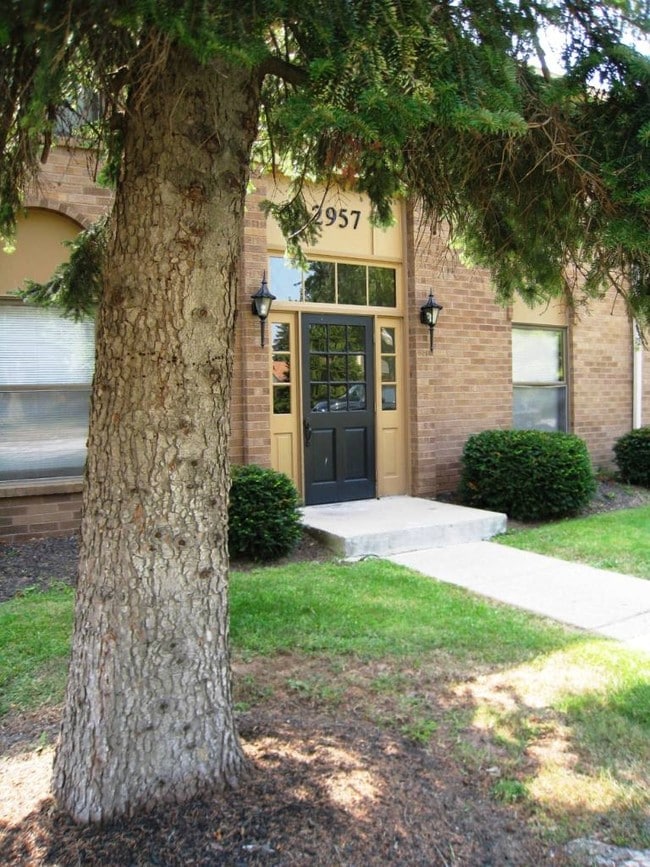 Building Photo - Ashton Park Apartments