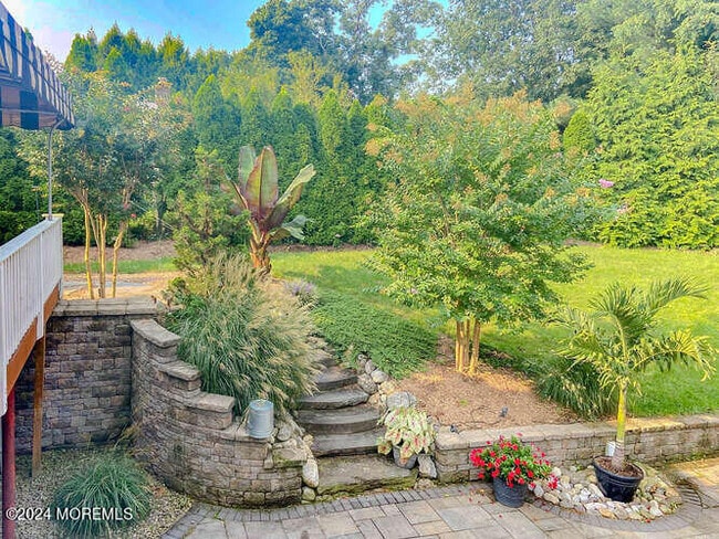 Building Photo - 2125 Millbrook Rd