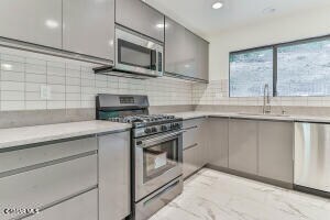 Building Photo - 30845 Catarina Dr