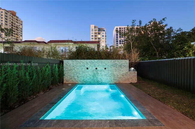 Building Photo - 3187 SW 23rd St