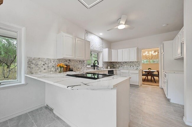 Building Photo - 107 Concord Cir