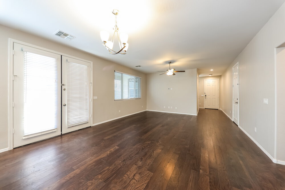 Building Photo - 1187 N 164th Ave