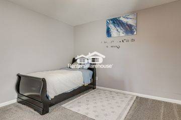 Building Photo - 923 112th Ln NE