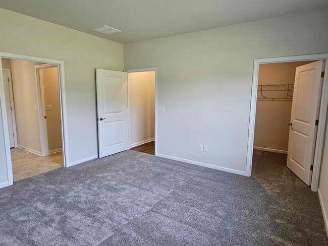 Building Photo - Bell Farm Community - 3BR / 2BA + Garage