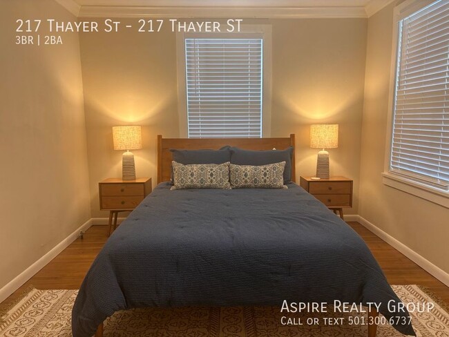 Building Photo - Newly Remodeled Furnished Rental In Capito...