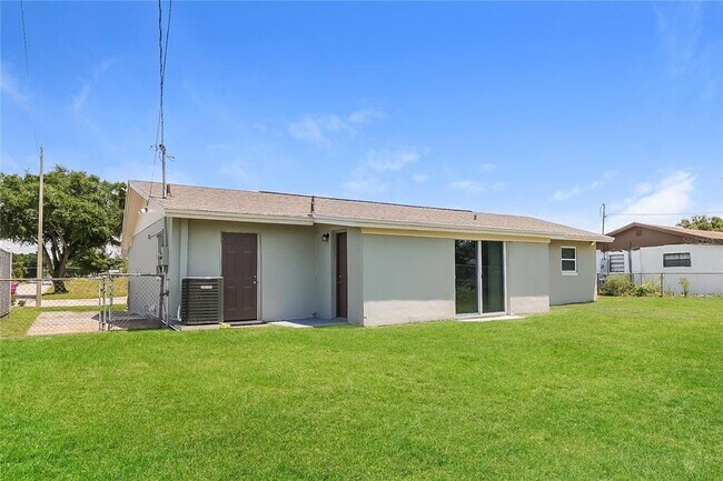 Building Photo - 1662 Willie Mays Pkwy