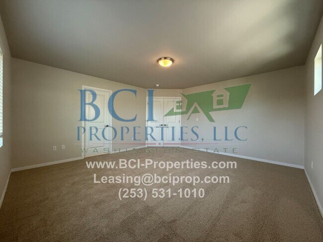 Building Photo - Welcome home to this Brand New 4 Bedroom h...